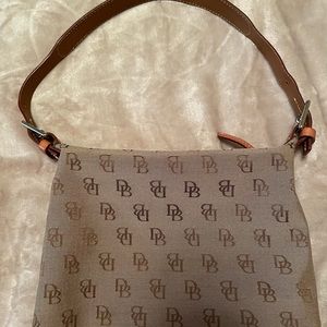 Dooney and Bourke shoulder Bag